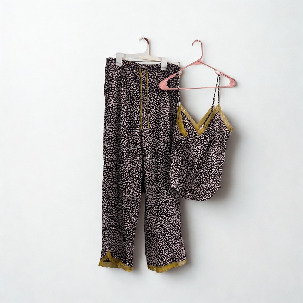 PINK Victoria's Secret Pink Black and Gold Pajama Set